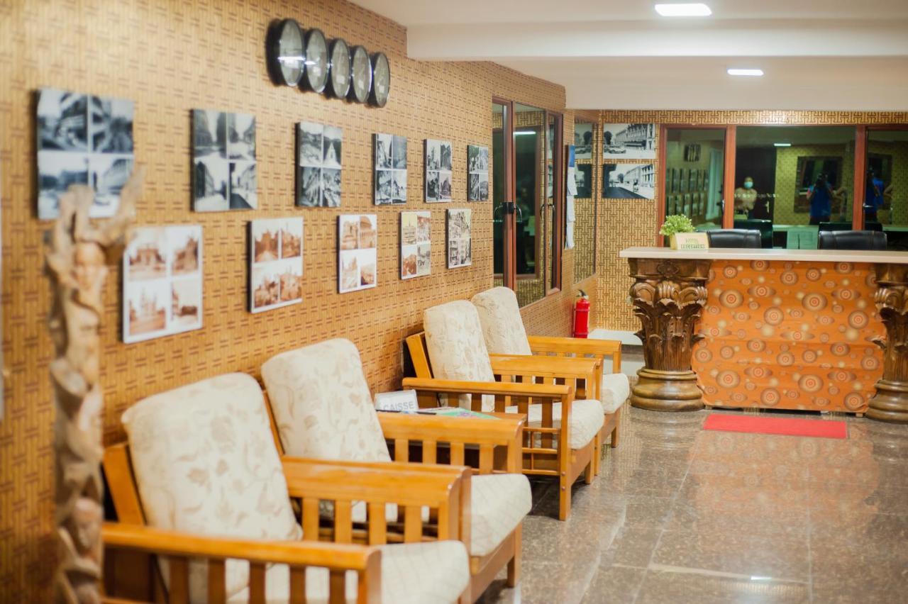 Hotel Le Pousse Pousse Антананариву Екстериор снимка