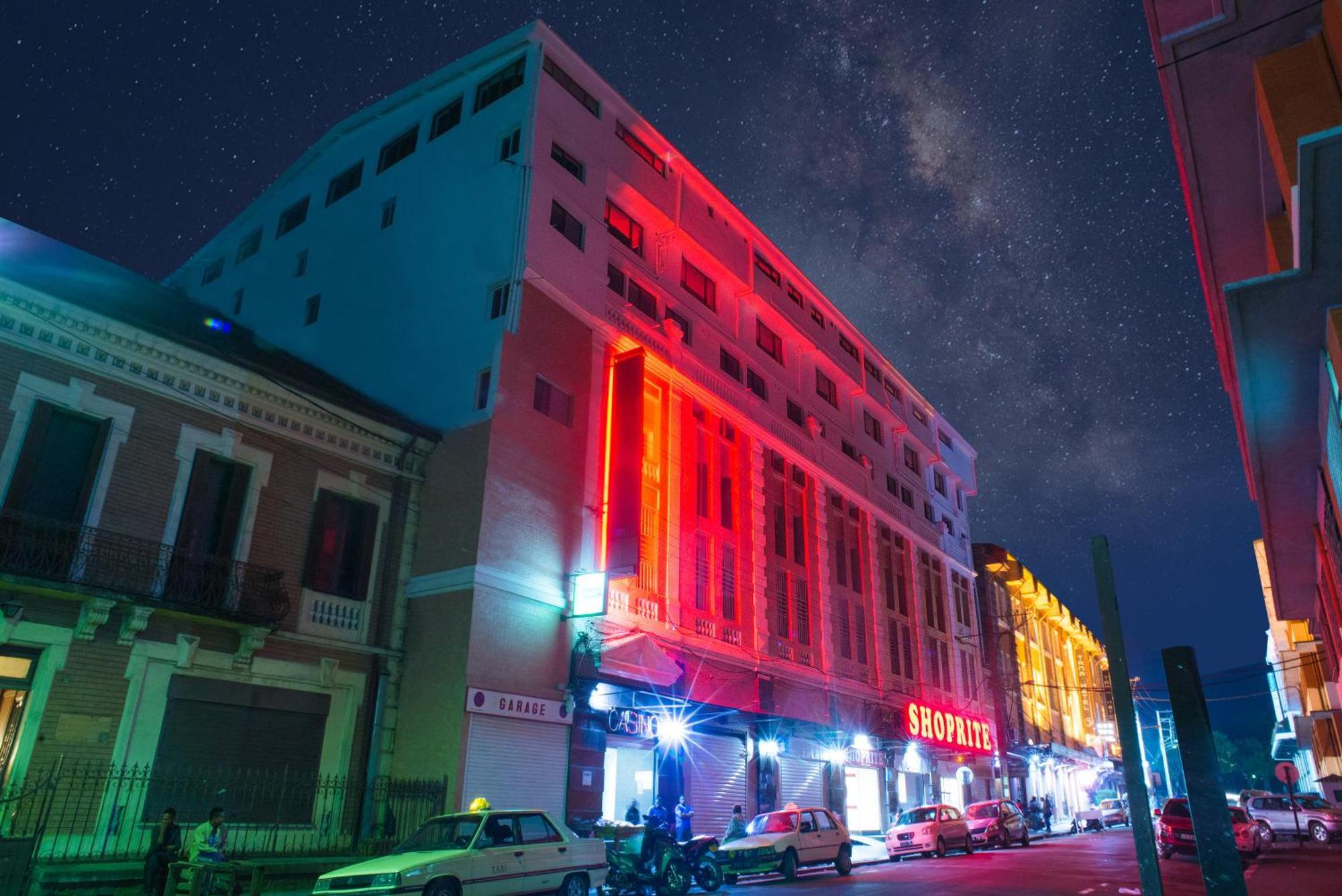 Hotel Le Pousse Pousse Антананариву Екстериор снимка