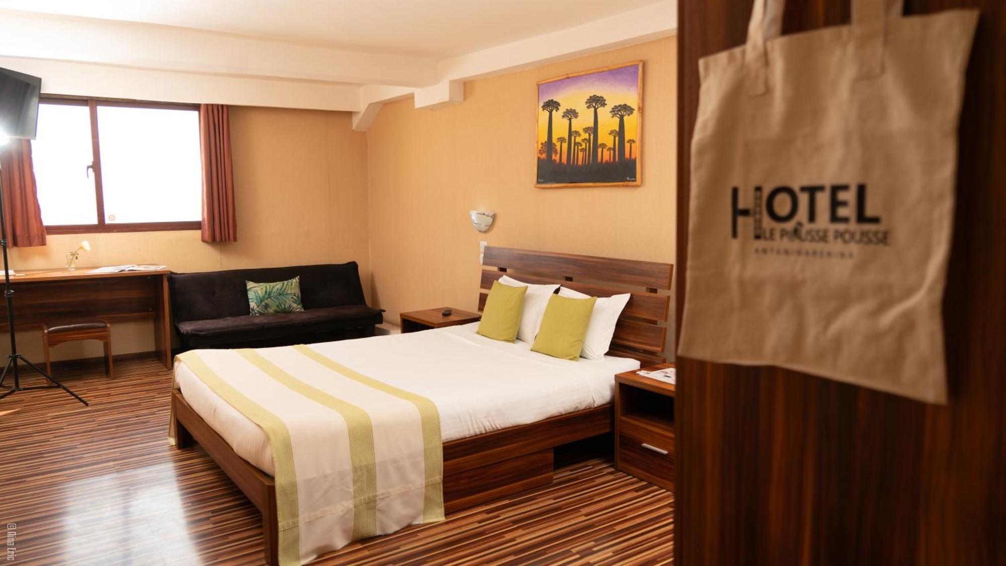 Hotel Le Pousse Pousse Антананариву Екстериор снимка